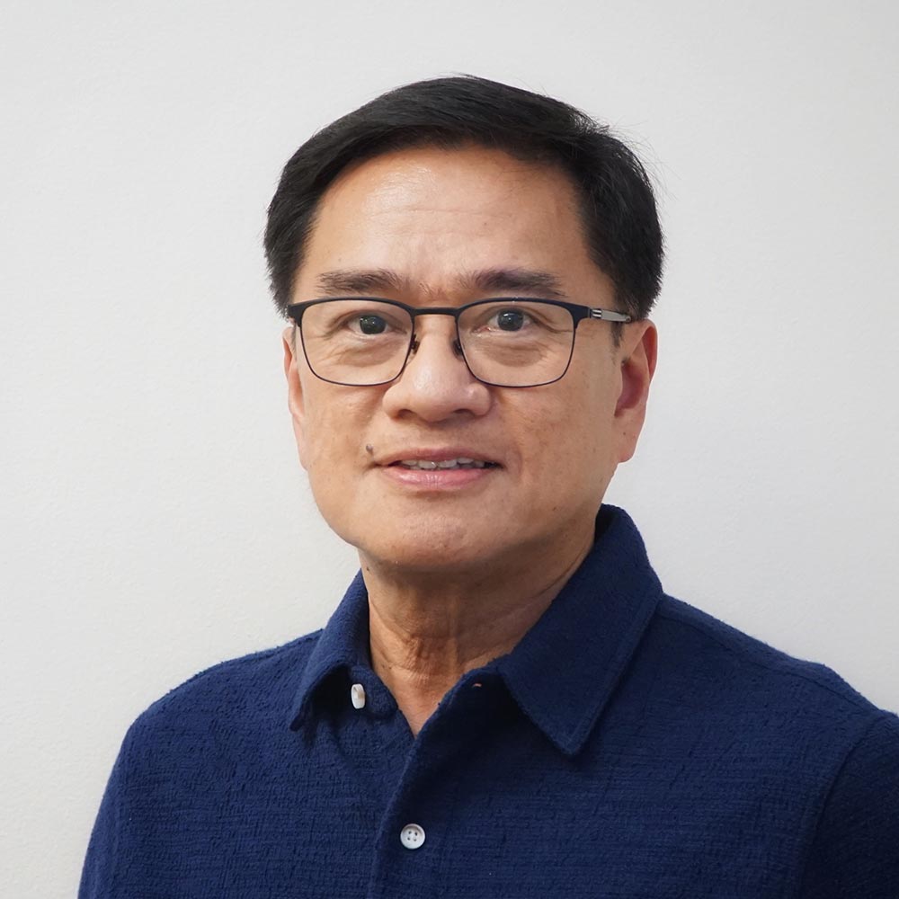 Headshot photo of Rommel Dorado