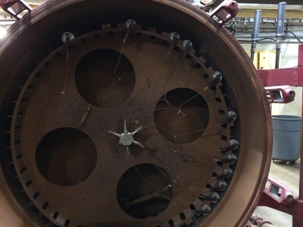 Rotary Contactors plugged into Hub and Cans