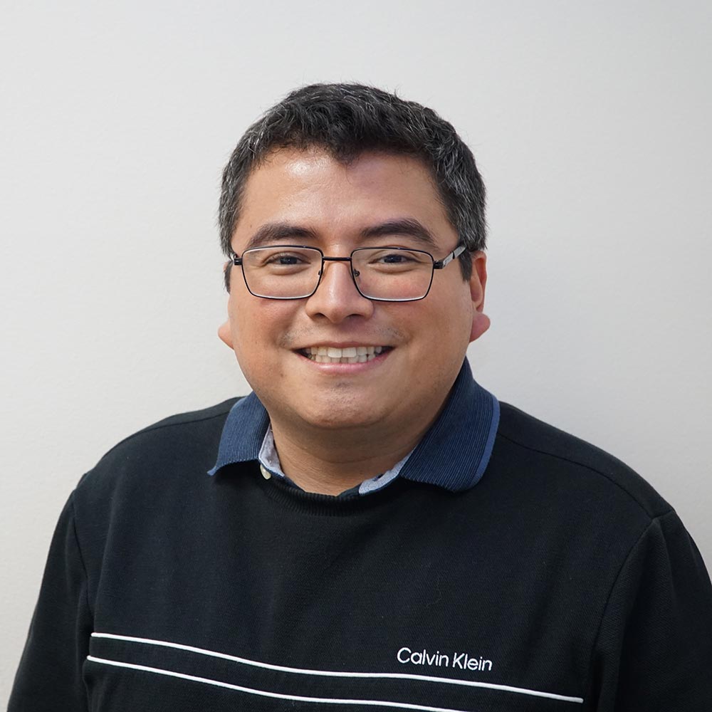 Headshot photo of Sergio Aranda