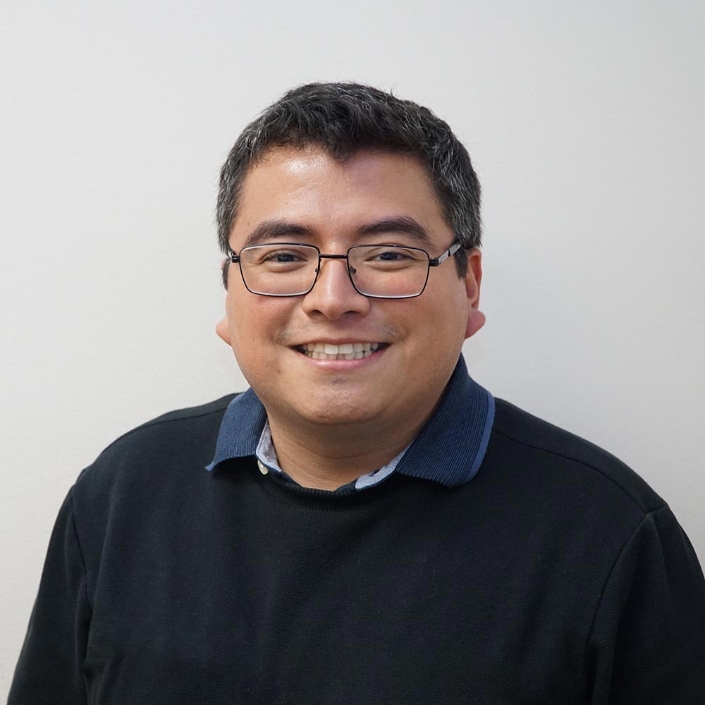 Headshot photo of Sergio Aranda